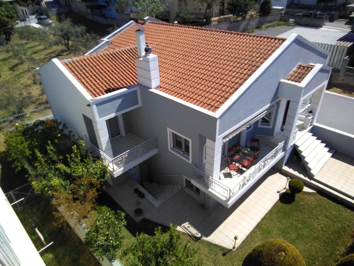 La Maison De Catherine Volos Exterior foto